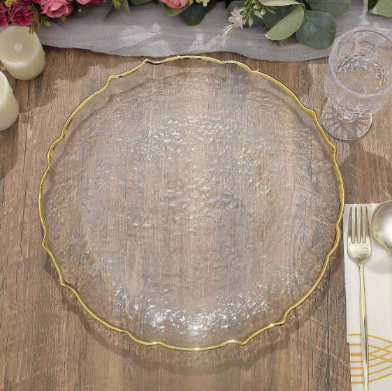 Cloud-Shaped Plate