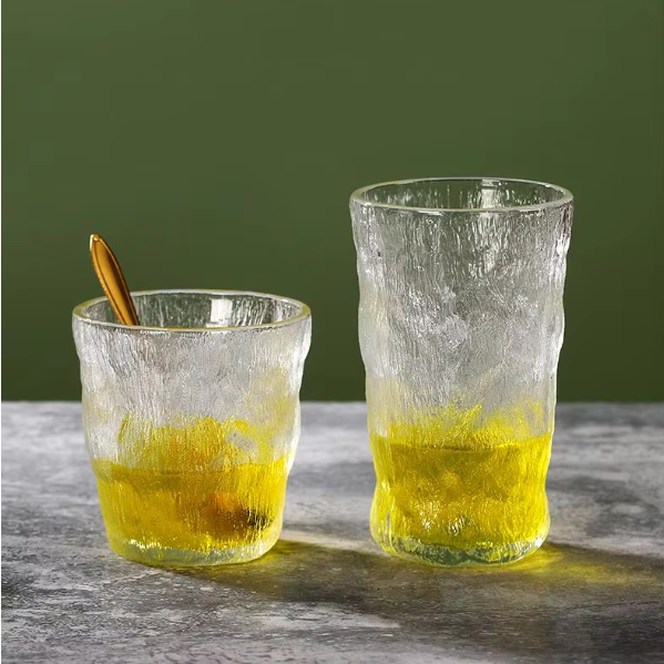 Ice-patterned cup