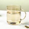 Straight-sided cup with a handle