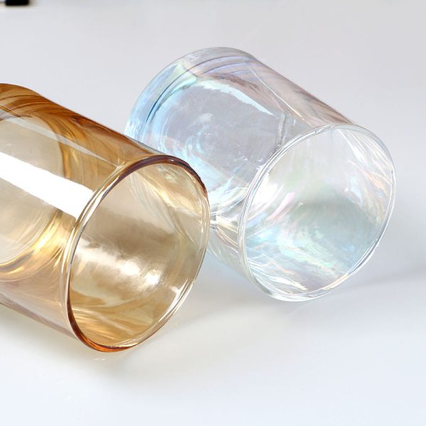 Trapezoidal-mouthed cup