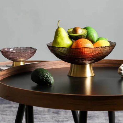Elegant Noble Glass Fruit Bowl