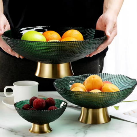 Elegant Noble Glass Fruit Bowl